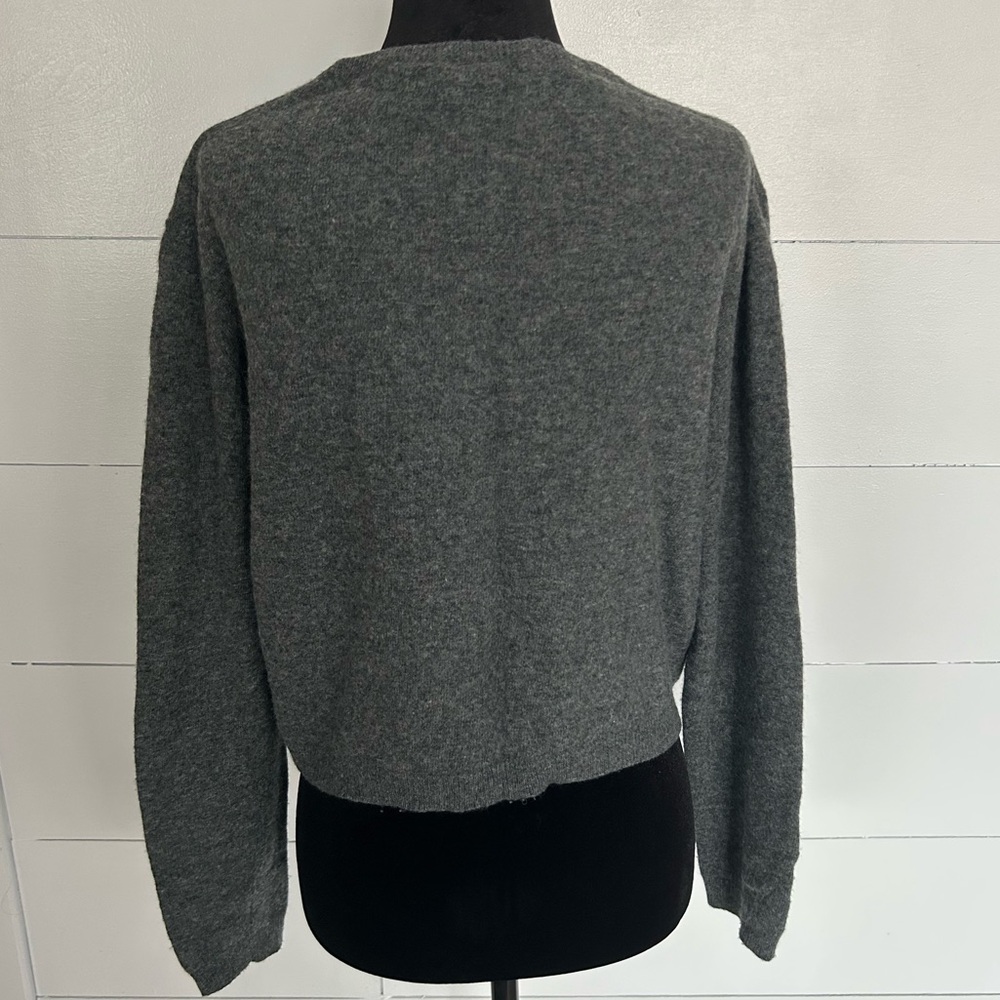 VTG Maurices Charcoal Gray Crewneck Abalone Button-Front Velvet Trim Cardigan - Picture 3 of 8